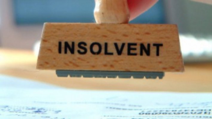 Aproape 1.200 de firme au intrat în insolvenţă
